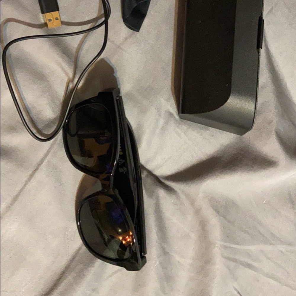 Bose Speaker Sunglasses Gem